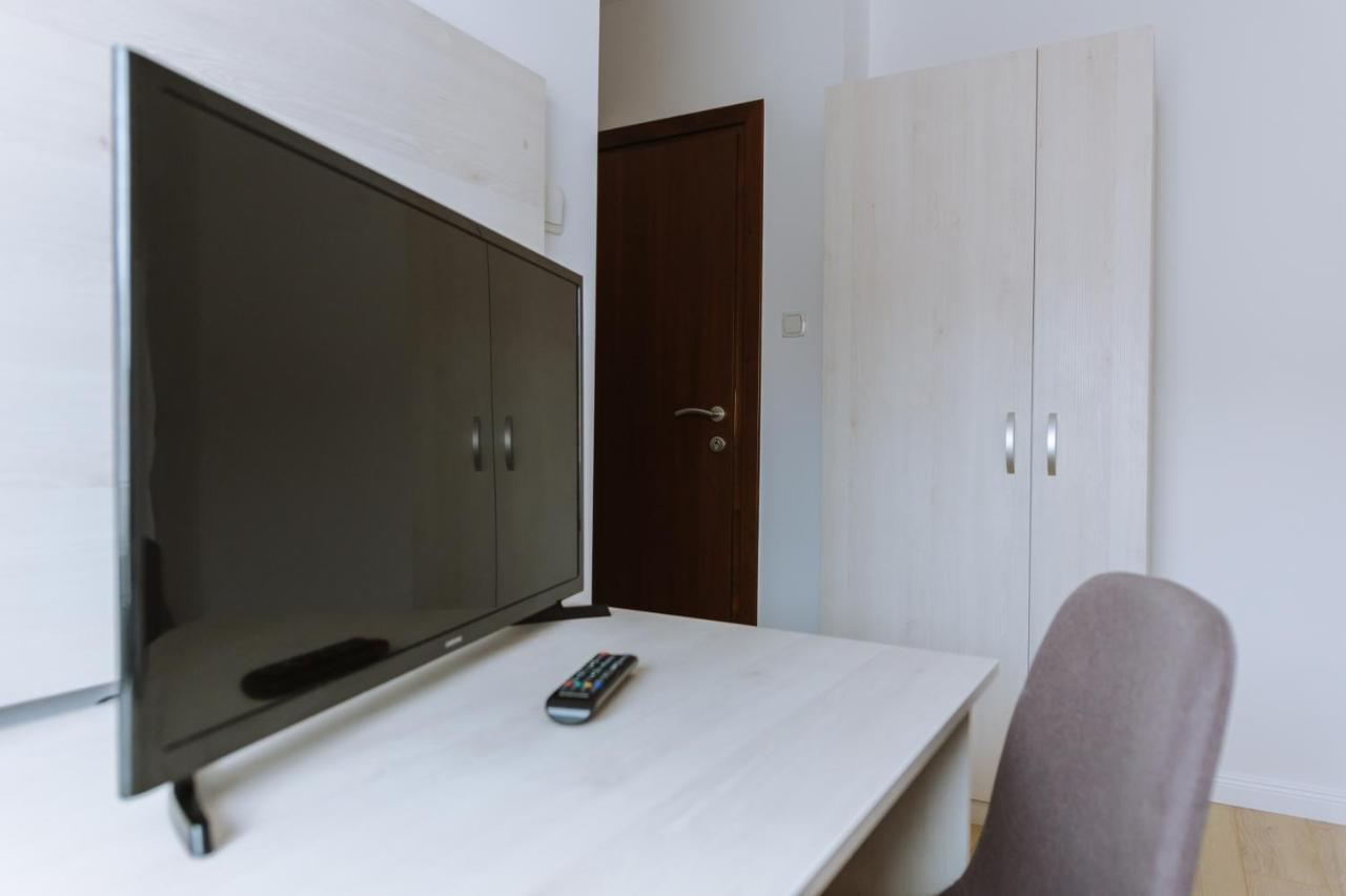 Juliu'S Panzio Csikszereda Hotel Buitenkant foto